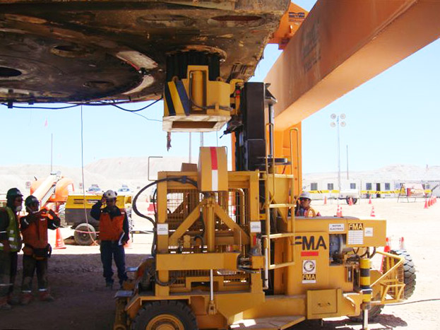Extractor de ejes de palas mineras